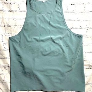 Lululemon Women’s Tank Top